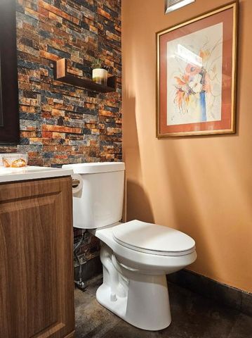 417 Windsor R, West Palm Beach, FL 33417