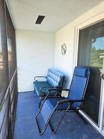 417 Windsor R, West Palm Beach, FL 33417