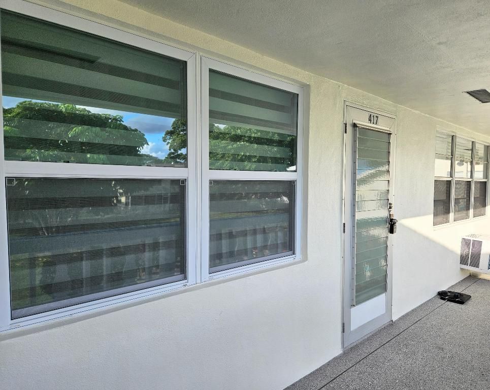 417 Windsor R, West Palm Beach, FL 33417