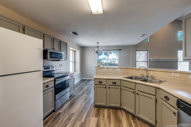 8903 Gill Bridge, San Antonio, TX 78254