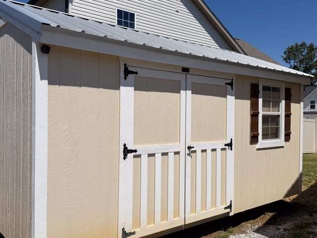 127 Bell Cir, White Bluff, TN 37187