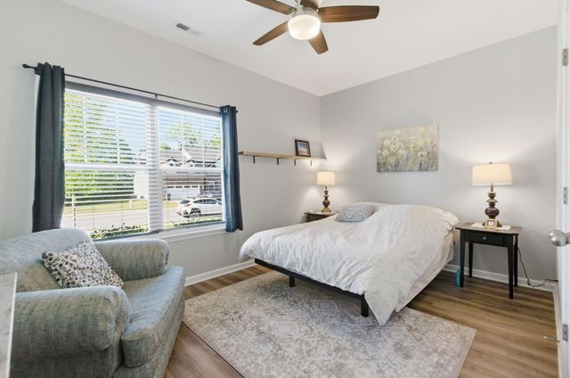 127 Bell Cir, White Bluff, TN 37187
