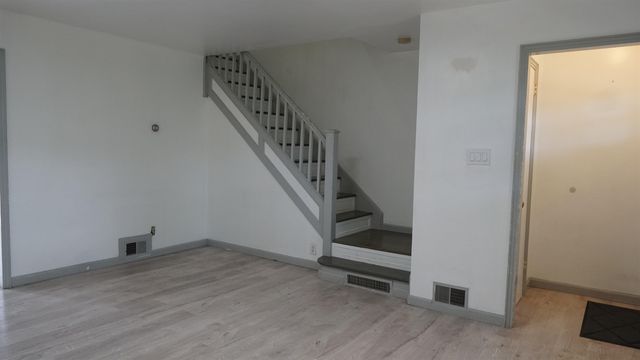 323 STEVENS AVE, Jc, West Bergen, NJ 07305