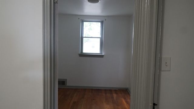 323 STEVENS AVE, Jc, West Bergen, NJ 07305