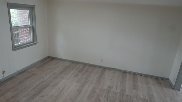 323 STEVENS AVE, Jc, West Bergen, NJ 07305