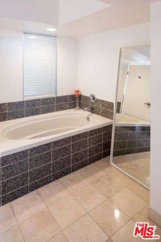13700 Marina Pointe Drive 1725, Marina Del Rey, CA 90292