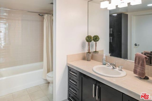 13700 Marina Pointe Drive 1725, Marina Del Rey, CA 90292