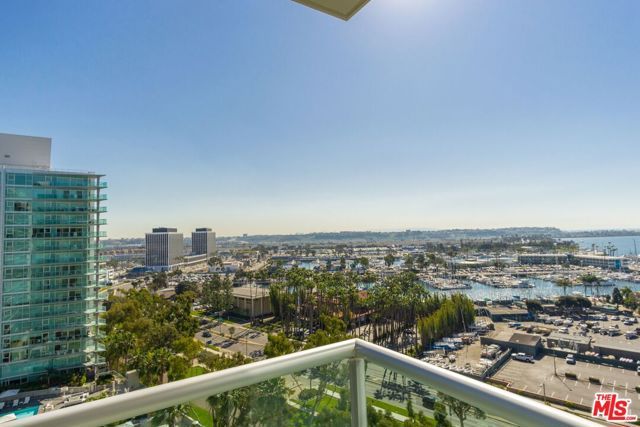 13700 Marina Pointe Drive 1725, Marina Del Rey, CA 90292