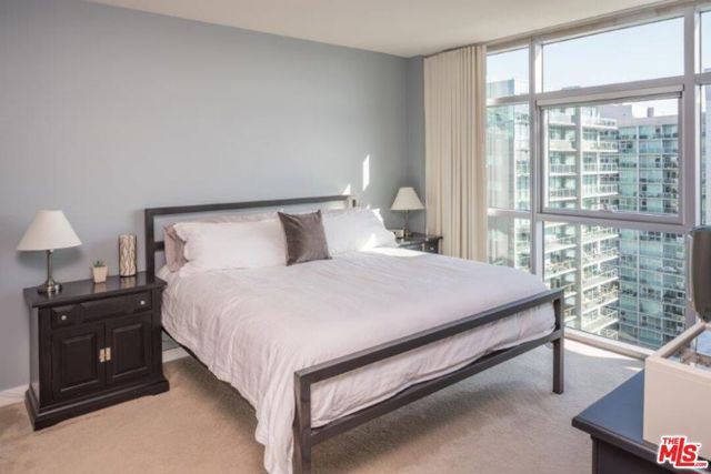 13700 Marina Pointe Drive 1725, Marina Del Rey, CA 90292