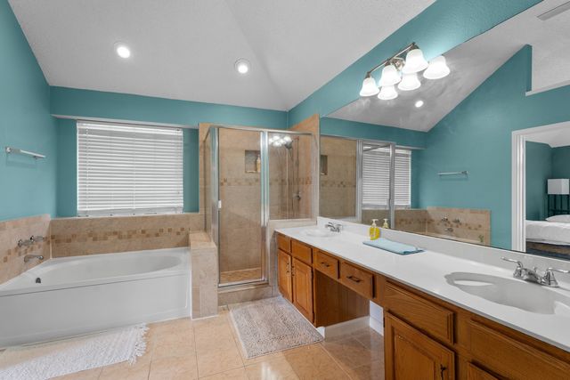 2422 Whispering Cove Circle, Garland, TX 75044