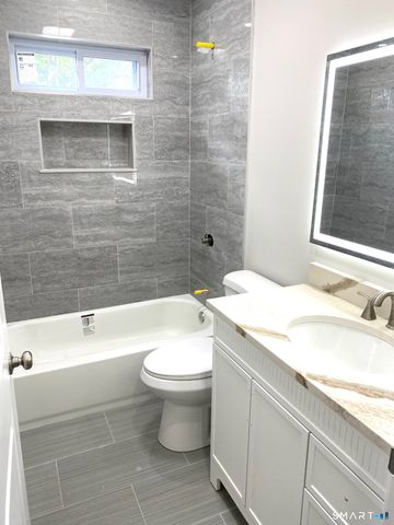 29 Michael Street, Bridgeport, CT 06606