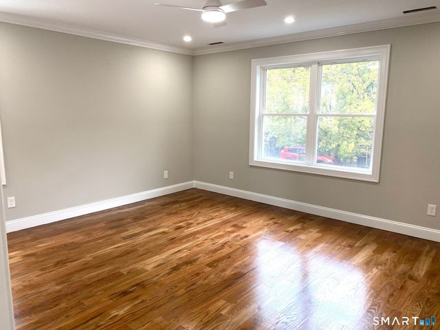 29 Michael Street, Bridgeport, CT 06606