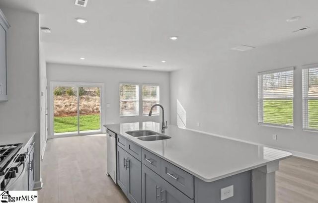 448 Blissful Court, Taylors, SC 29687