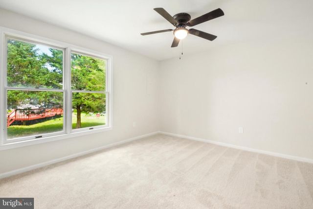 516 W DUCK ST, Front Royal, VA 22630