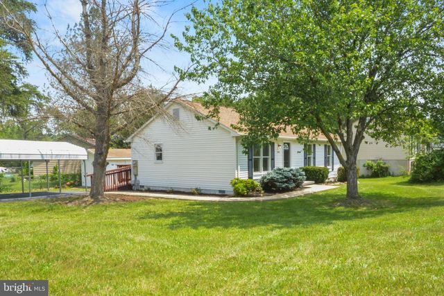 516 W DUCK ST, Front Royal, VA 22630