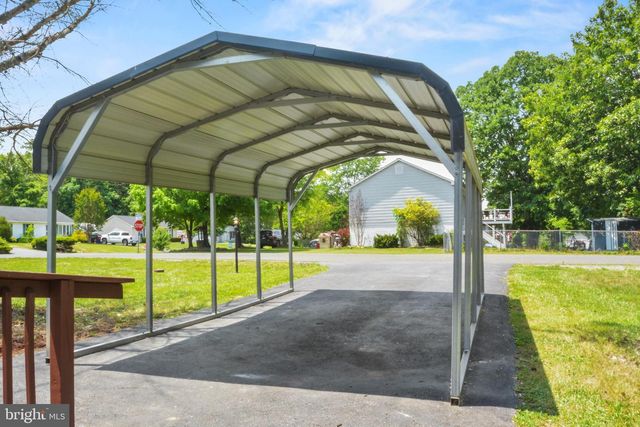 516 W DUCK ST, Front Royal, VA 22630