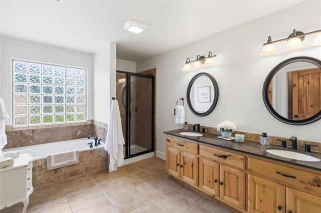 116 Puna LN, Bastrop, TX 78602