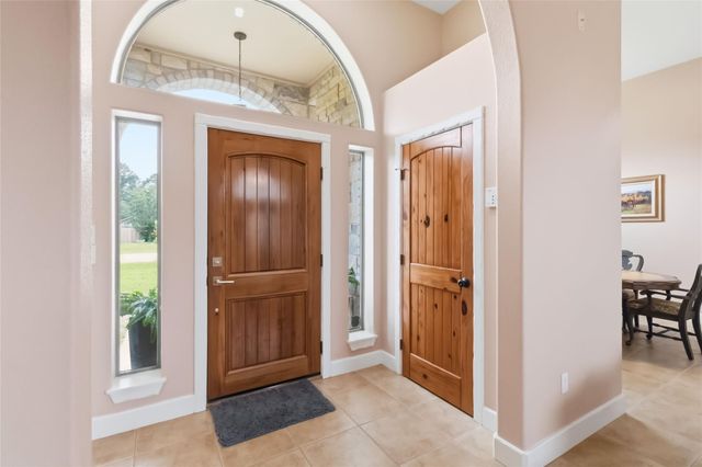 116 Puna LN, Bastrop, TX 78602