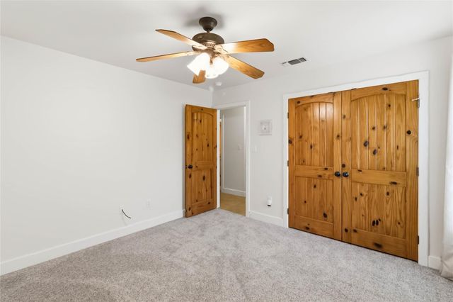 116 Puna LN, Bastrop, TX 78602
