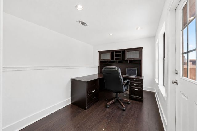 2118 Holman Street, Houston, TX 77004