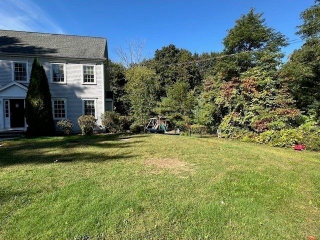 6 Andrea Way, West Bridgewater, MA 02379