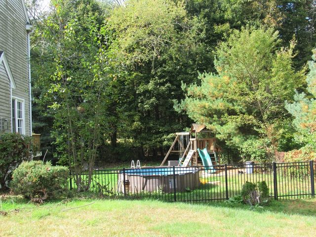 6 Andrea Way, West Bridgewater, MA 02379