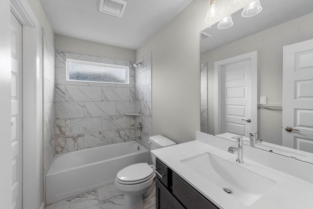 4523 Breezewood Drive, Rosenberg, TX 77471