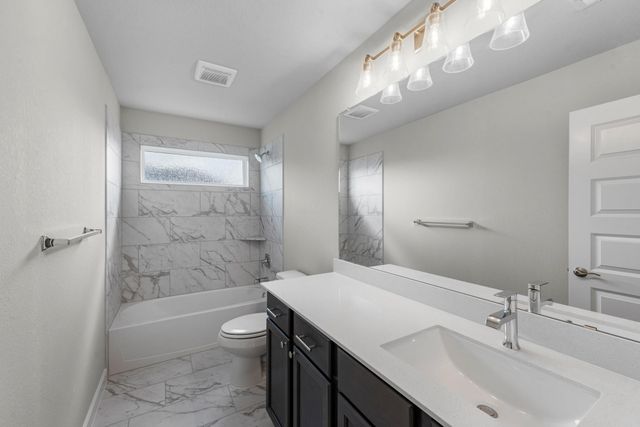 4523 Breezewood Drive, Rosenberg, TX 77471