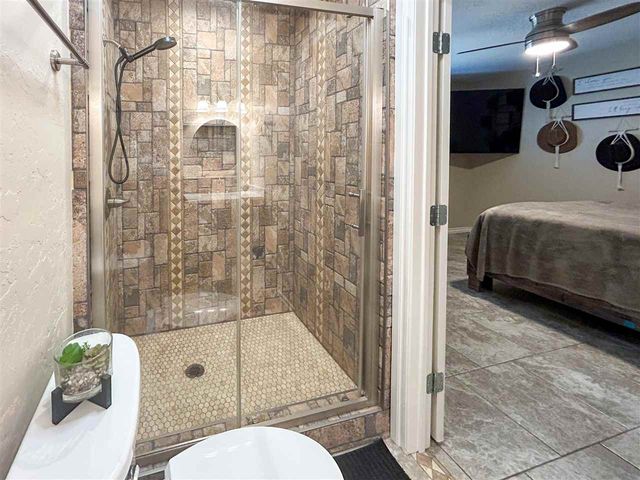 815 W D Ave, Cache, OK 73527