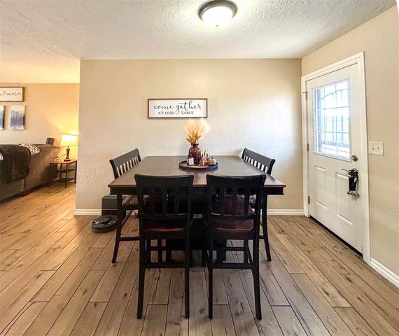 815 W D Ave, Cache, OK 73527