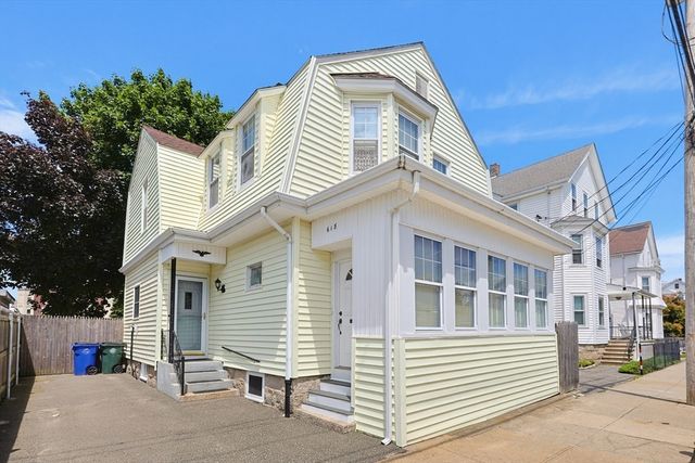 618 Robeson Street, Fall River, MA 02720