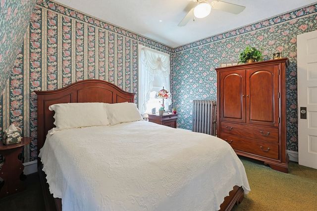 618 Robeson Street, Fall River, MA 02720