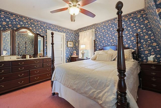 618 Robeson Street, Fall River, MA 02720