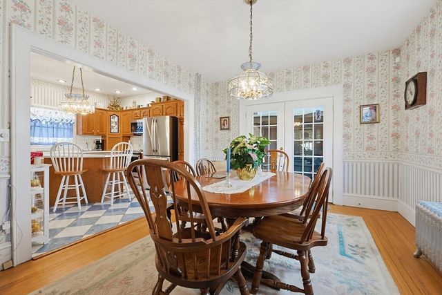 618 Robeson Street, Fall River, MA 02720