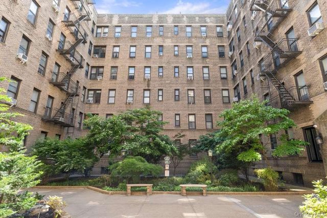 7101 Colonial Road L5D, Brooklyn, NY 11209