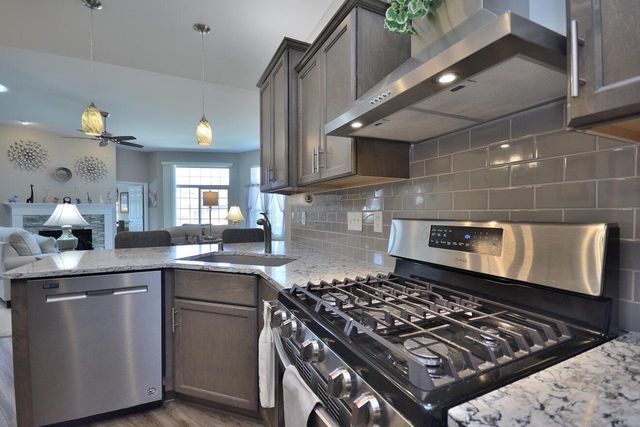 4380 Nighthawk TRAIL, Brookfield, WI 53005