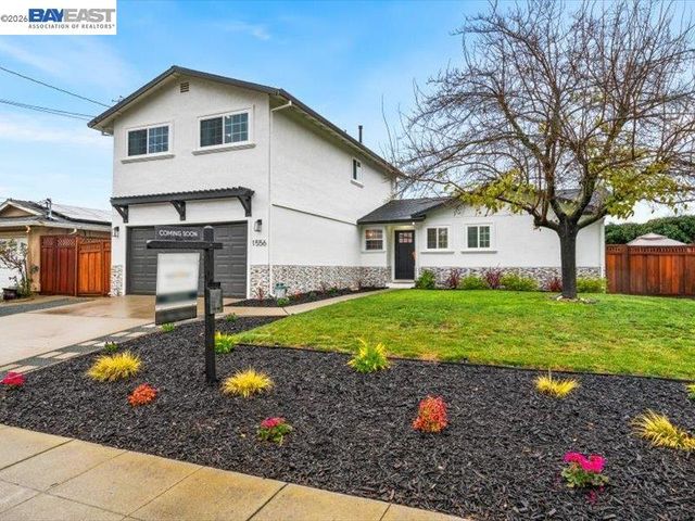 1556 Wagoner Dr, Livermore, CA 94550