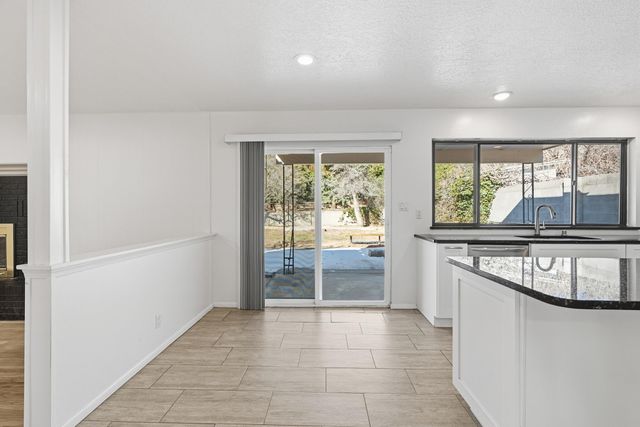 13513 Terragon Drive NE, Albuquerque, NM 87112