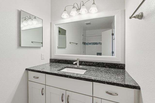 13513 Terragon Drive NE, Albuquerque, NM 87112