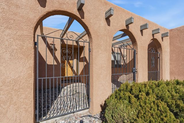 13513 Terragon Drive NE, Albuquerque, NM 87112