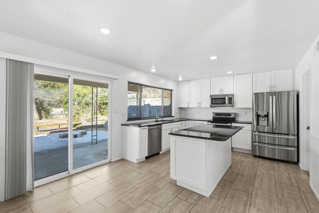 13513 Terragon Drive NE, Albuquerque, NM 87112