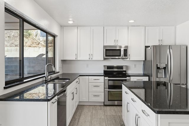 13513 Terragon Drive NE, Albuquerque, NM 87112