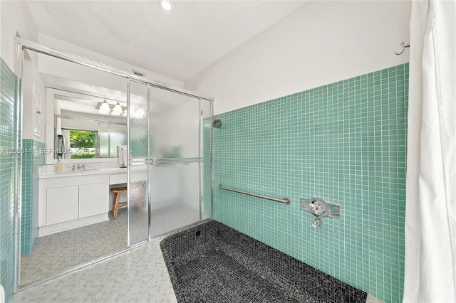 7420 SW 130th Street, Pinecrest, FL 33156