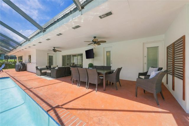 7420 SW 130th Street, Pinecrest, FL 33156