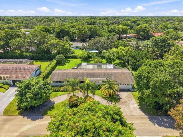7420 SW 130th Street, Pinecrest, FL 33156