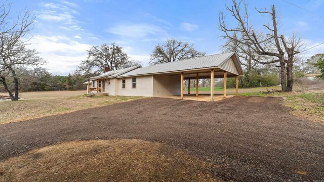 3897 County Road 3110, Atlanta, TX 75551