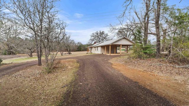 3897 County Road 3110, Atlanta, TX 75551