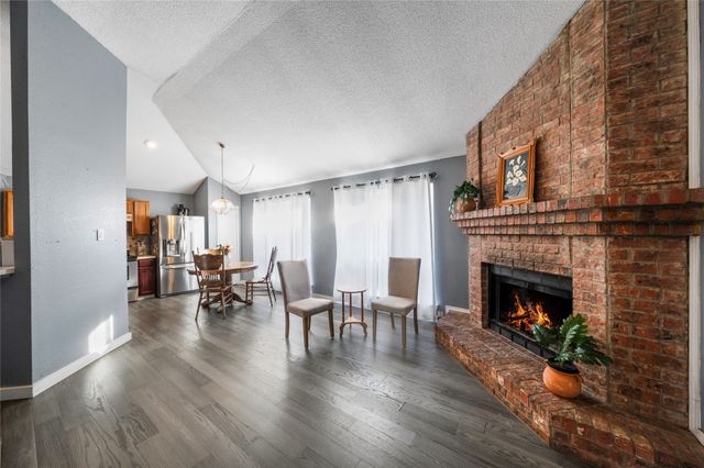 6404 Peggy Drive, Fort Worth, TX 76133