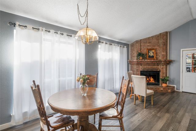 6404 Peggy Drive, Fort Worth, TX 76133