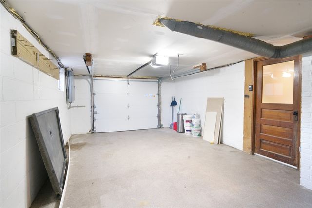 113 Murray Dr, Middlesex Twp, PA 16059